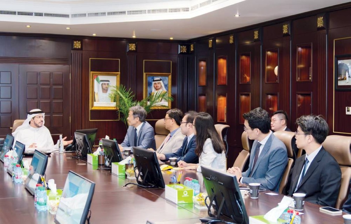«كهرباء دبي» تبحث التعاون مع كوريا في الطاقة المستدامة