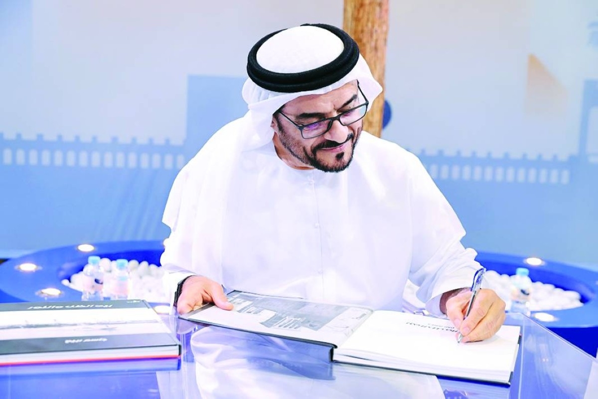 ثنائيات وعوالم جاسم العوضي «بين الظل والنور»