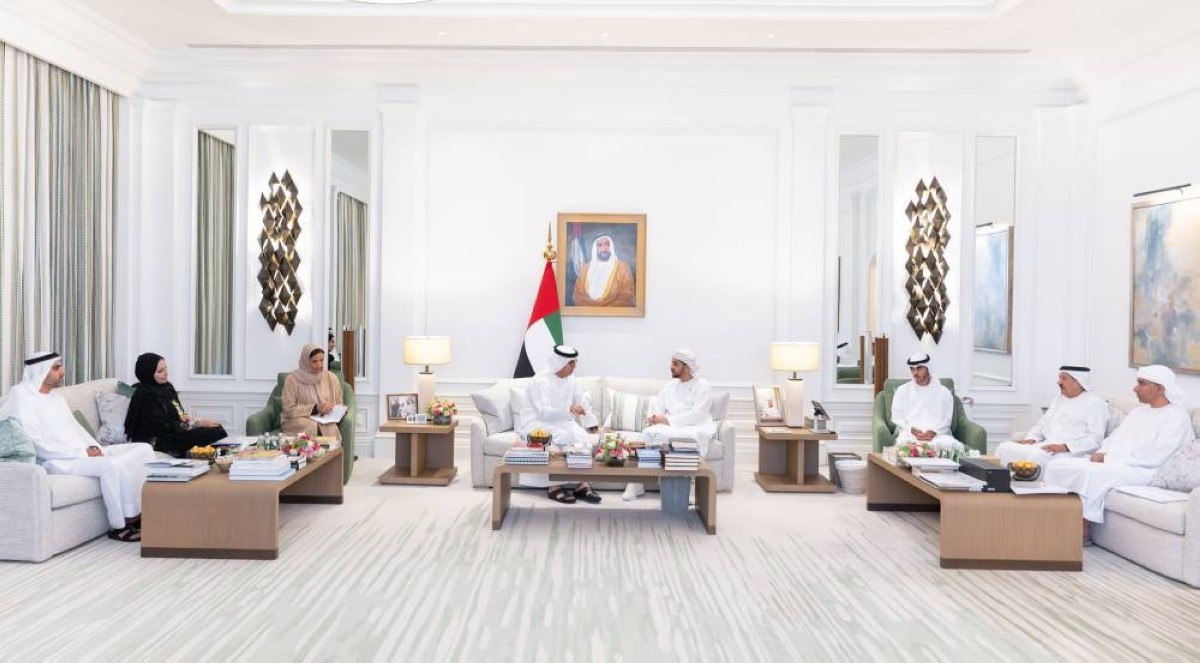 حمدان بن زايد يشيد بجهود دائرة تنمية المجتمع في تحسين جودة الحياة