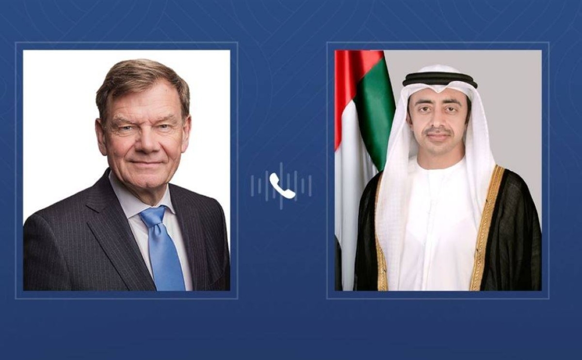 عبدالله بن زايد يهنئ هاتفياً وزير خارجية ألمانيا ويبحثان تعزيز العلاقات الثنائية بين البلدين