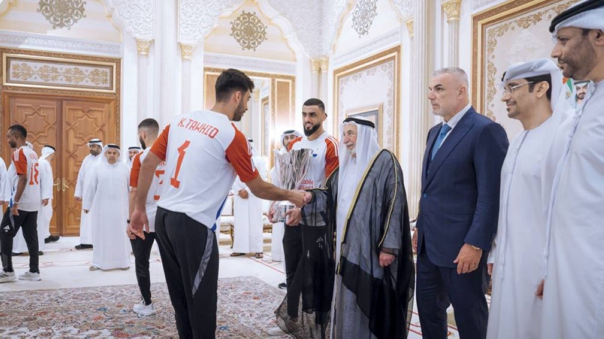 سلطان القاسمي: نبارك للمسؤولين في دولة الإمارات وشعب الإمارات والمقيمين الفوز الذي جاء بعد سنين