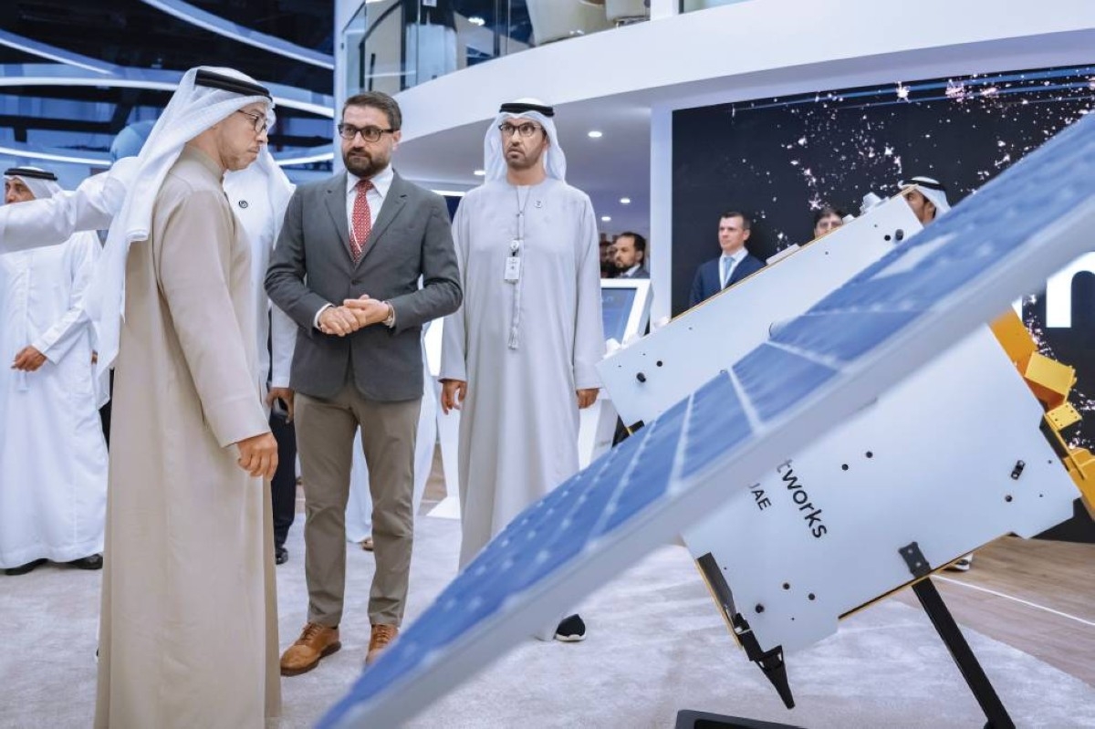 منصور بن زايد: دعم الصناعة الوطنية أولوية استراتيجية للإمارات