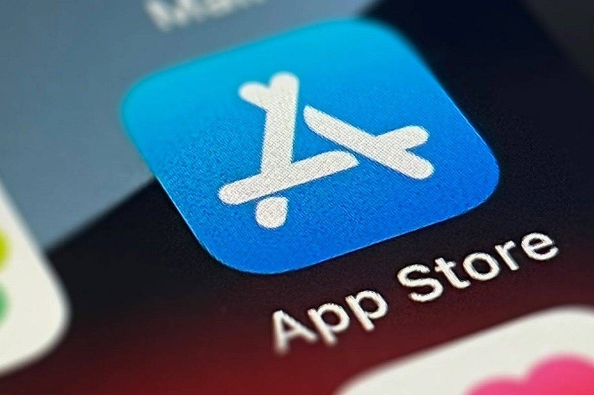«فورتنايت» تعود إلى متجر تطبيقات «أبل»
