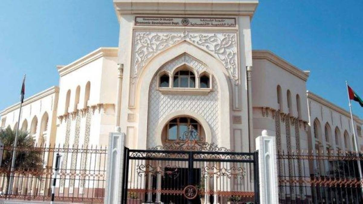 «اقتصادية الشارقة» و«الاتحادية للضرائب» تبحثان الوعي بالالتزام الضريبي