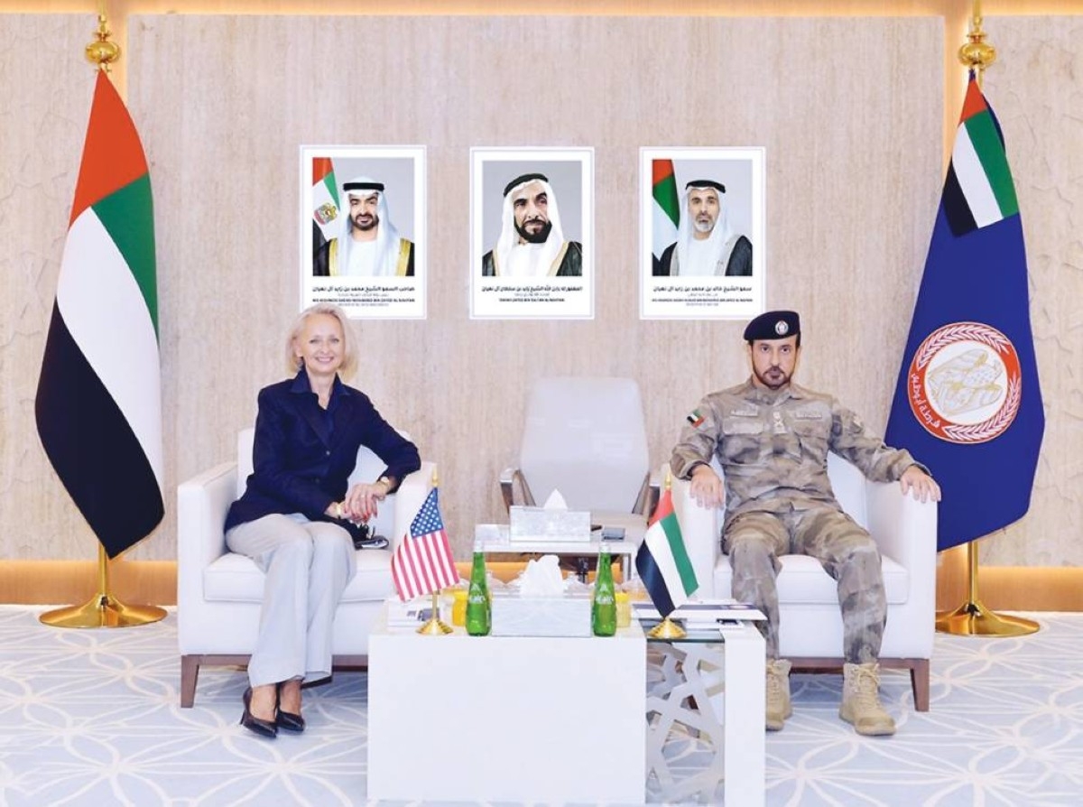 شرطة أبوظبي والسفارة الأمريكية تبحثان التعاون الأمني