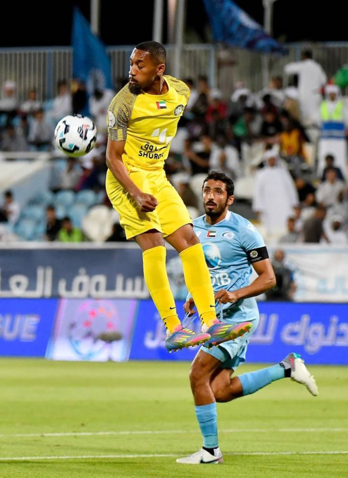 تعادل بني ياس وكلباء في الجولة الأخيرة من دوري المحترفين