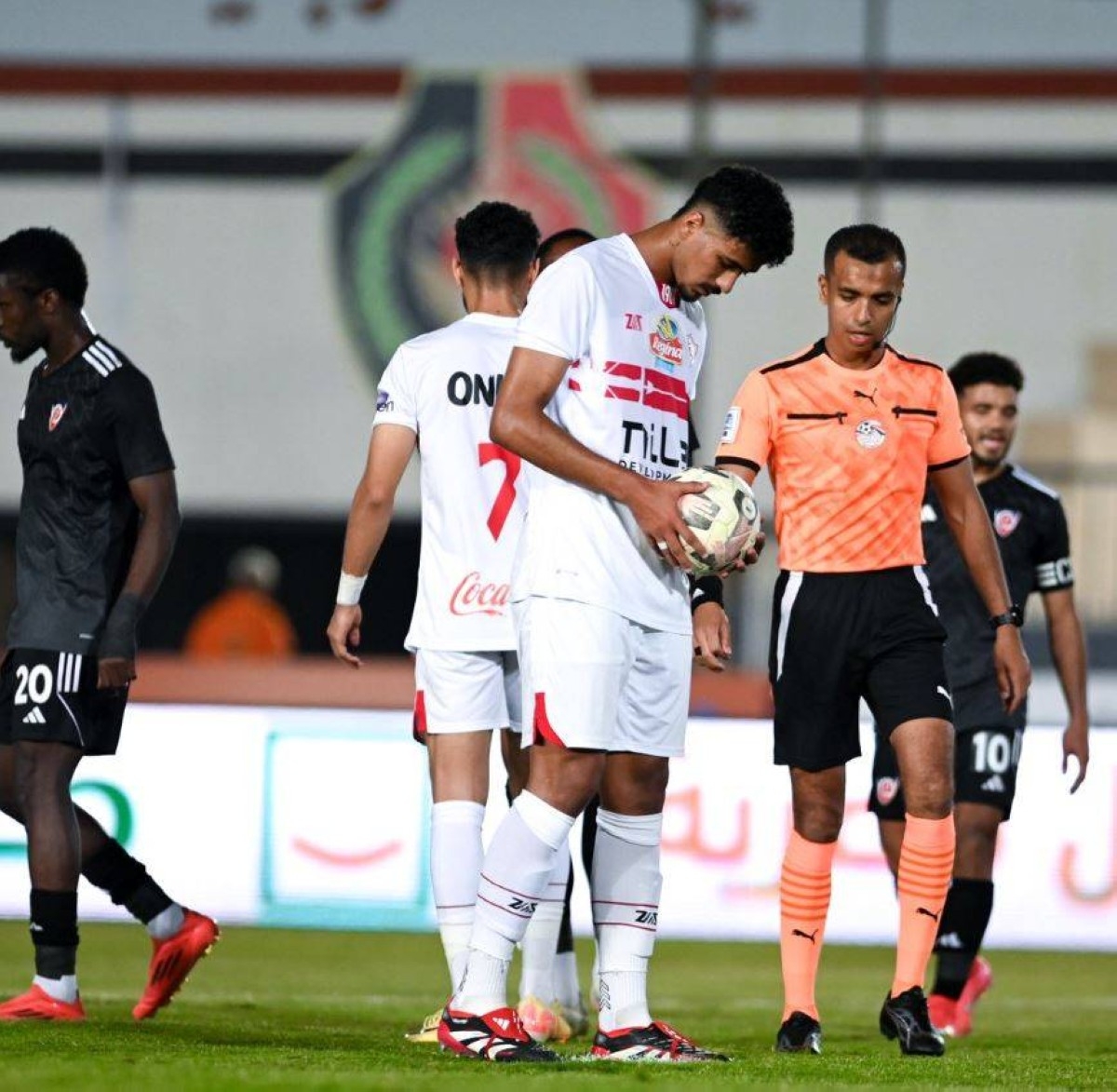 الزمالك يهزم بتروجت 3-1 وينفرد بالمركز الثالث في الدوري المصري