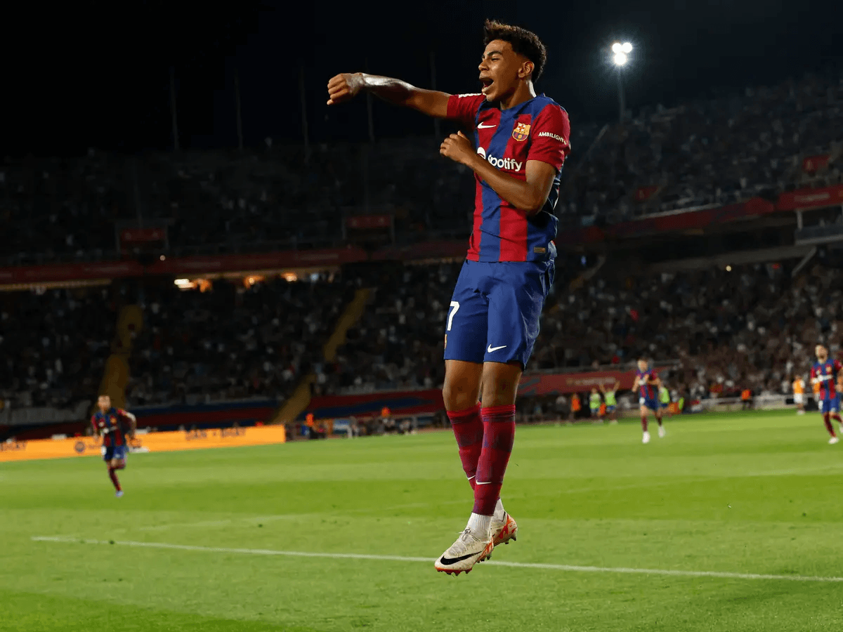 برشلونة يمدد عقد الأمين جمال حتى 2031