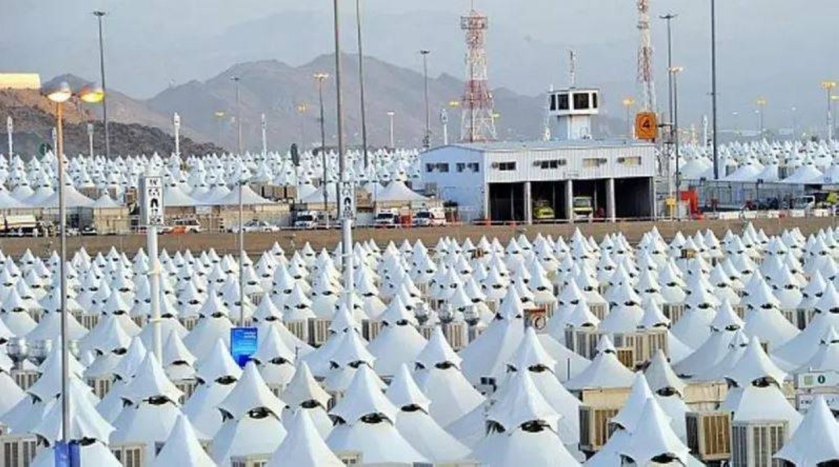 السعودية تدعو الحجاج للبقاء في المخيمات يوم عرفة خلال ذروة الحرارة