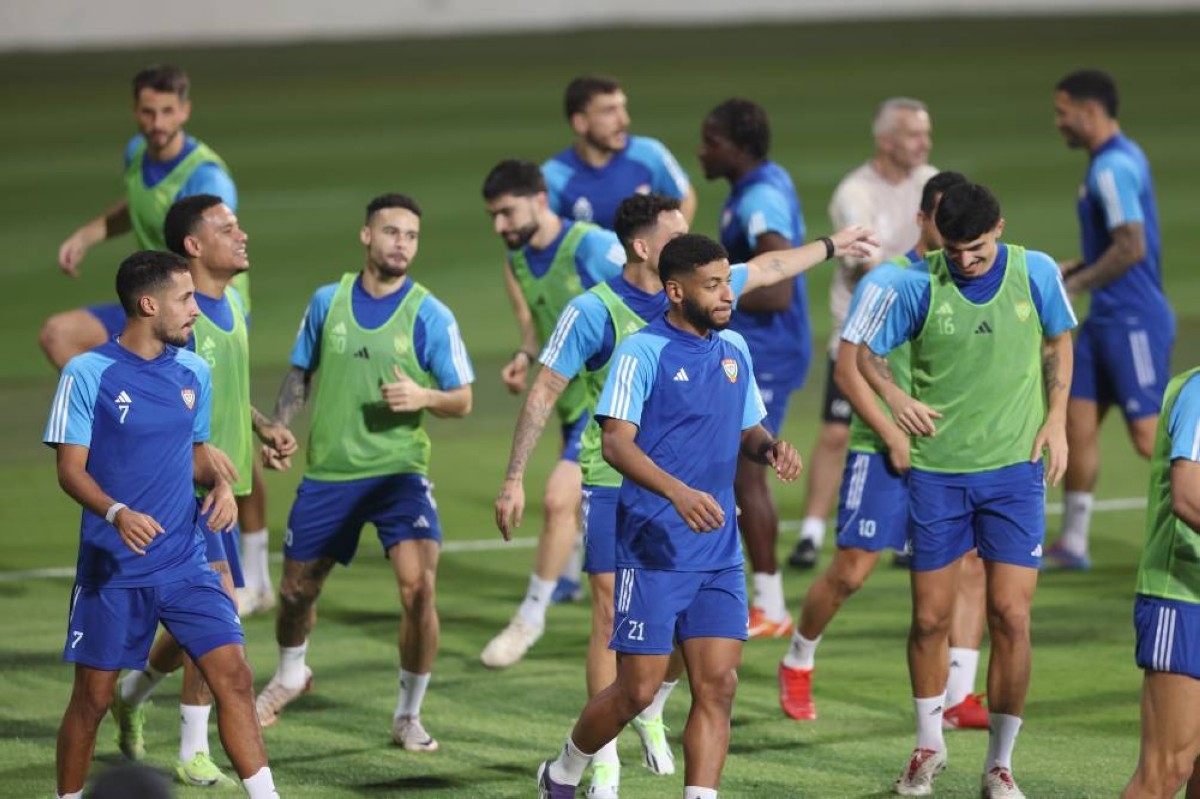 «الأبيض» يواصل تدريباته على ملاعب نادي الجزيرة اليوم