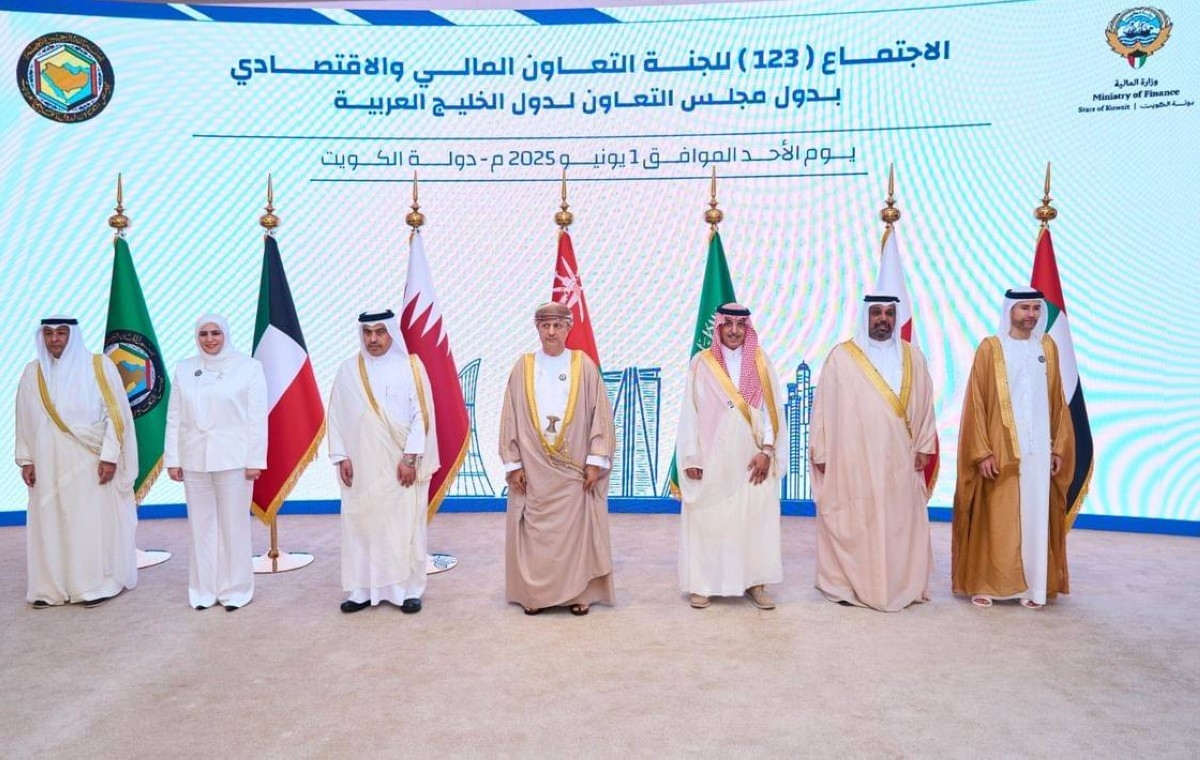 الإمارات تشارك في اجتماع لجنة التعاون المالي والاقتصادي بدول مجلس التعاون في الكويت