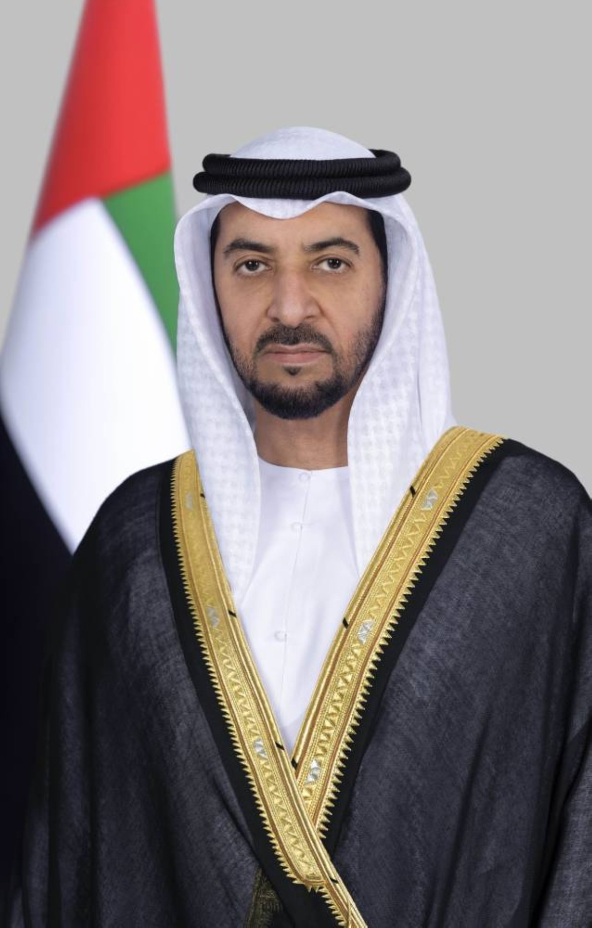حمدان بن زايد يهنئ رئيس الدولة ونائبيه والحكام بعيد الأضحى المبارك