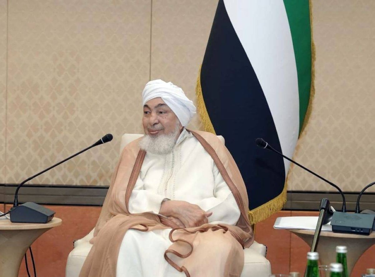 «الإمارات للإفتاء الشرعي» يهنئ رئيس الدولة ونائبيه والحكام