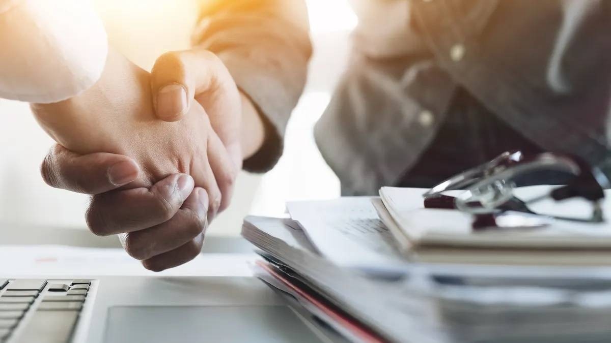 الحرب التجارية تلقي بظلالها على صفقات الأسهم الخاصة