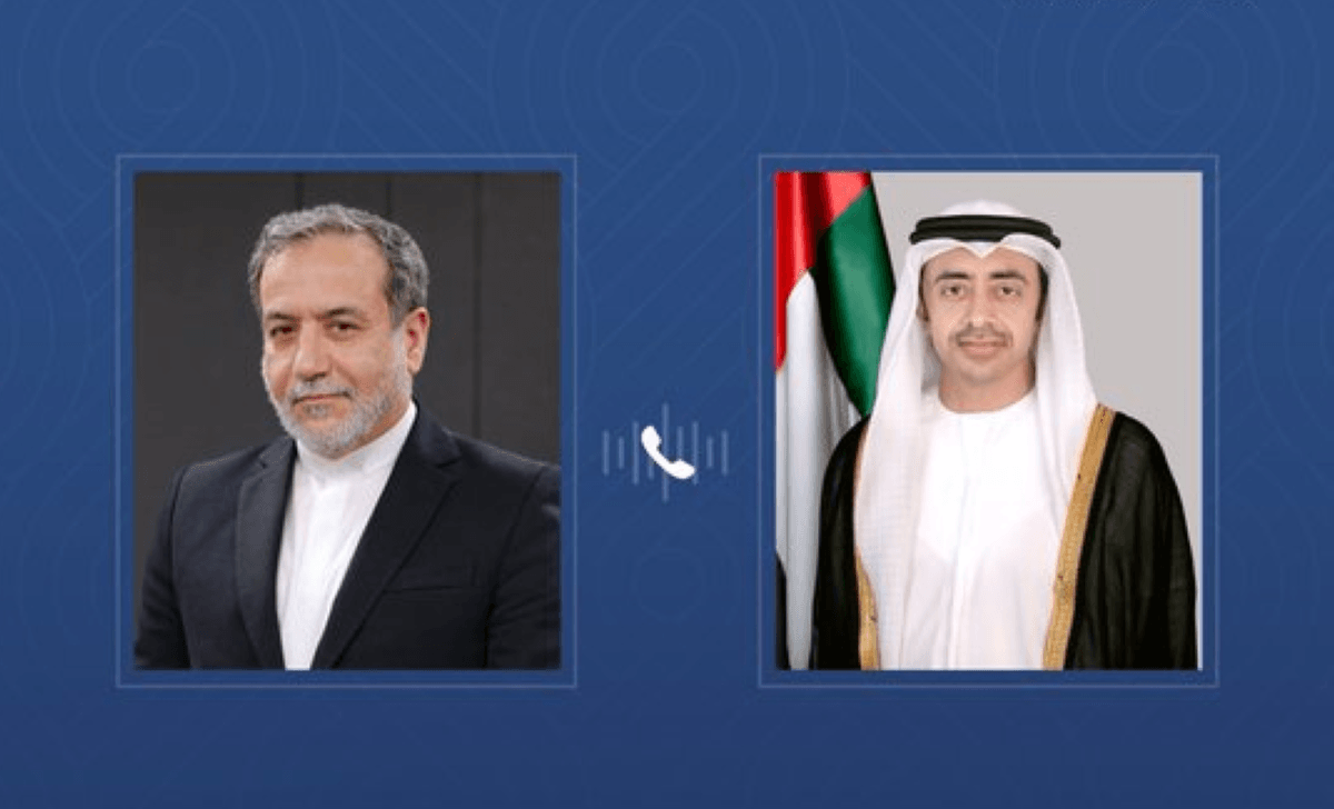 عبدالله بن زايد يدين خلال اتصال هاتفي مع عراقجي الاستهداف العسكري الإسرائيلي لإيران