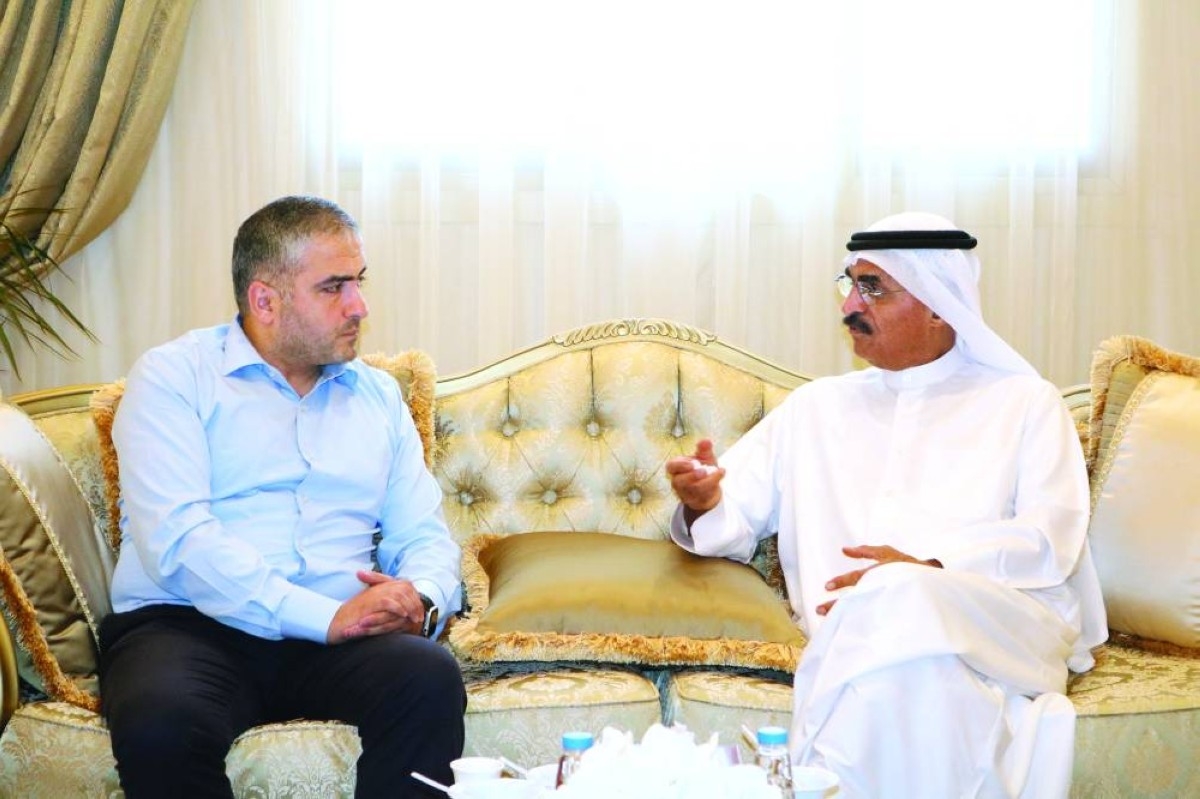 استشاري الشارقة يبحث التعاون مع أرمينيا في تطوير الكفاءات القيادية