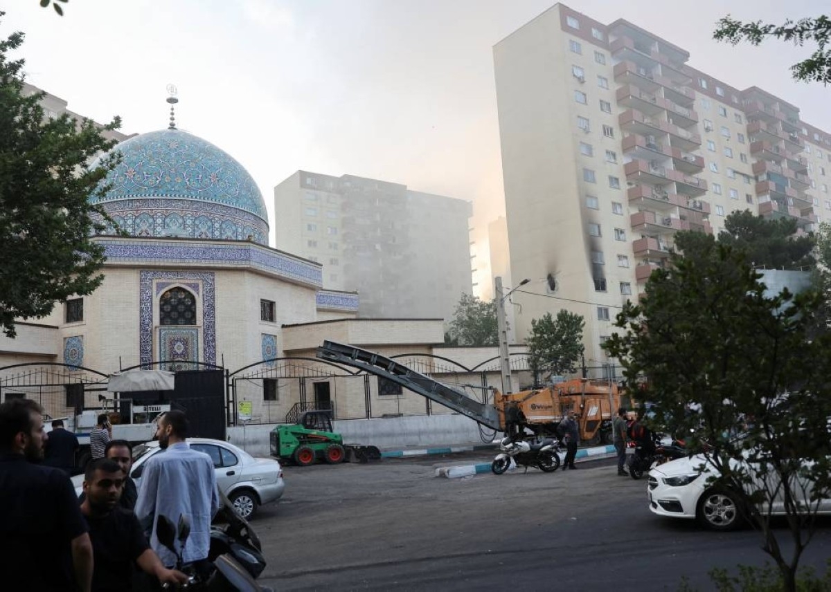 إسرائيل تستهدف مطار مهر آباد في طهران