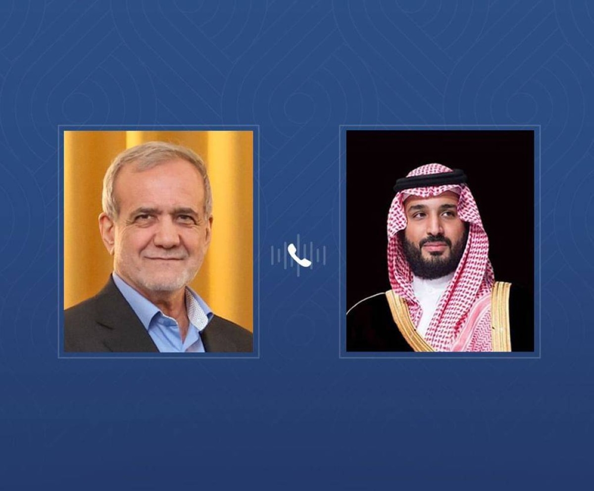 ولي العهد السعودي يجري اتصالًا هاتفيًا برئيس الجمهورية الإسلامية الإيرانية
