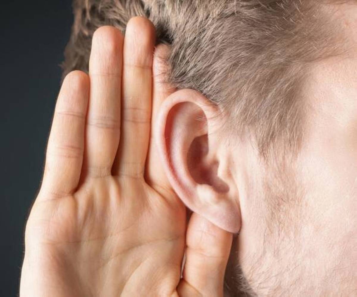 للوقاية من فقدان السمع.. أين يجب الجلوس؟