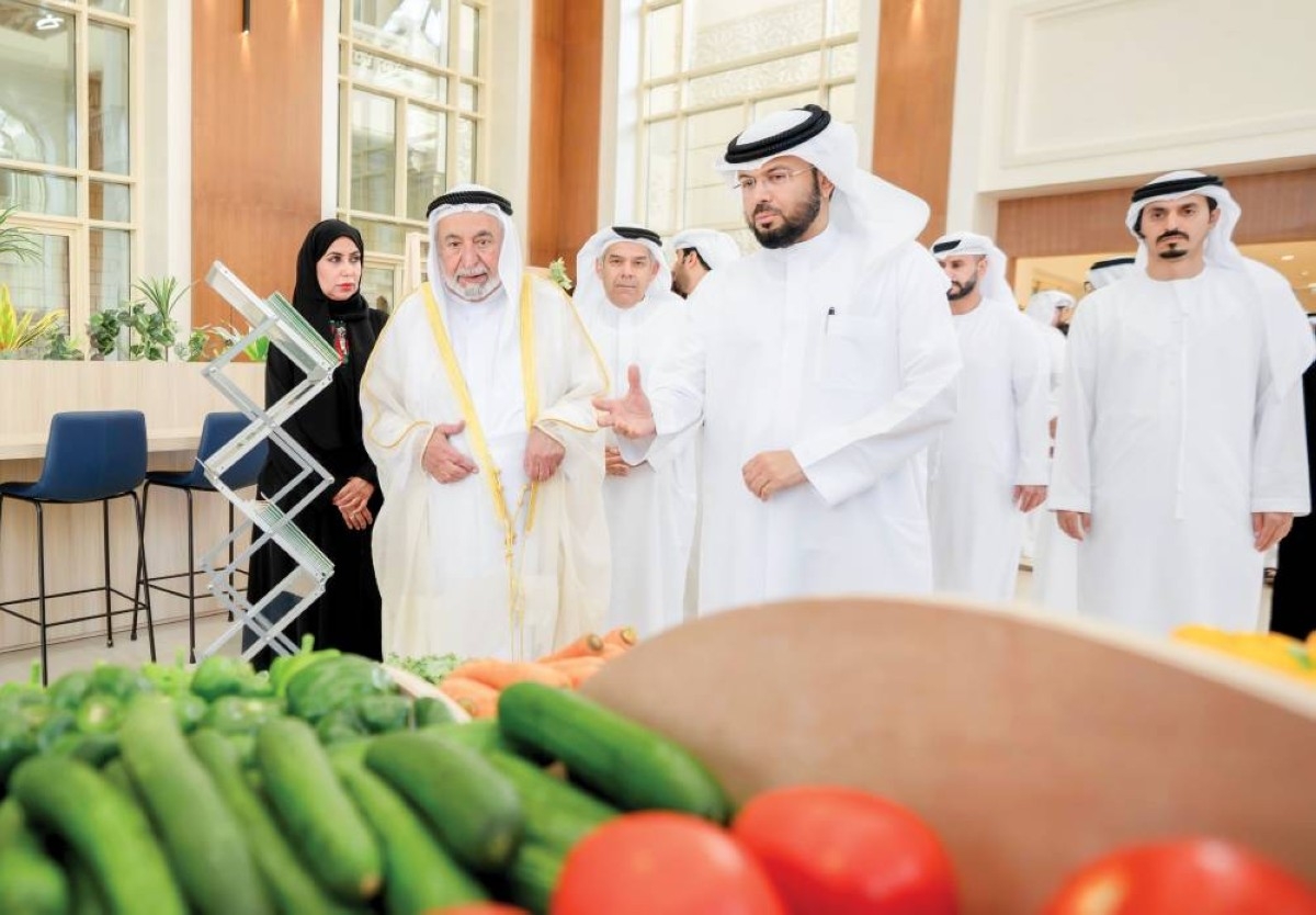 حاكم الشارقة: جامعة الذيد تؤهل الطلبة من الناحية النظرية والعملية