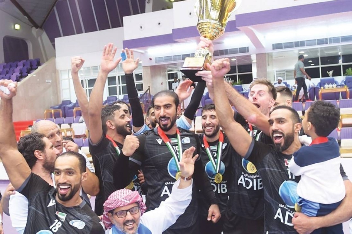 «السماوي» يحلق في سماء الطائرة بثلاثية تاريخية