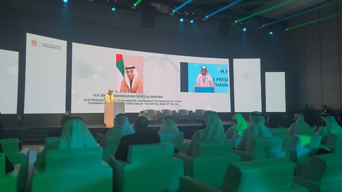 "المركزي": الإمارات تستحوذ على نصف الصكوك الخضراء المصدرة إقليمياً