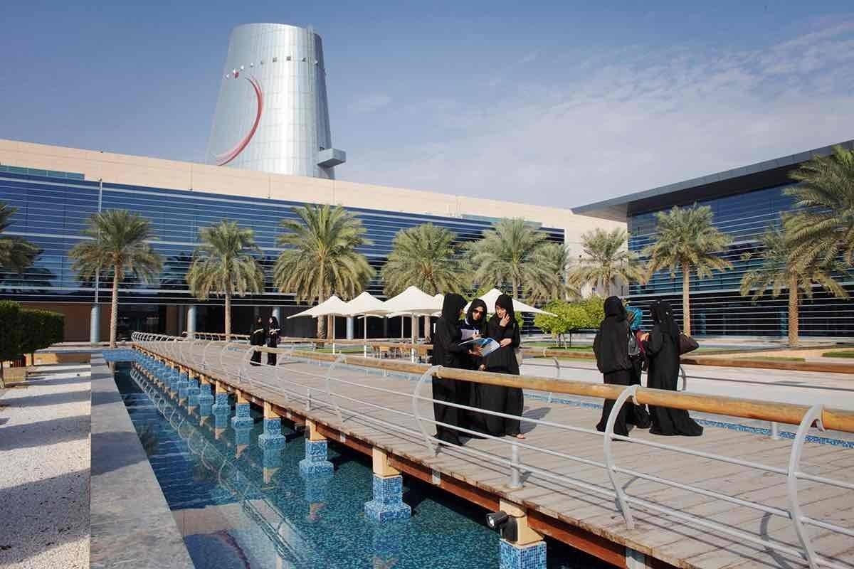 جامعة زايد تنضم إلى المجلس العالمي للتعليم الرقمي