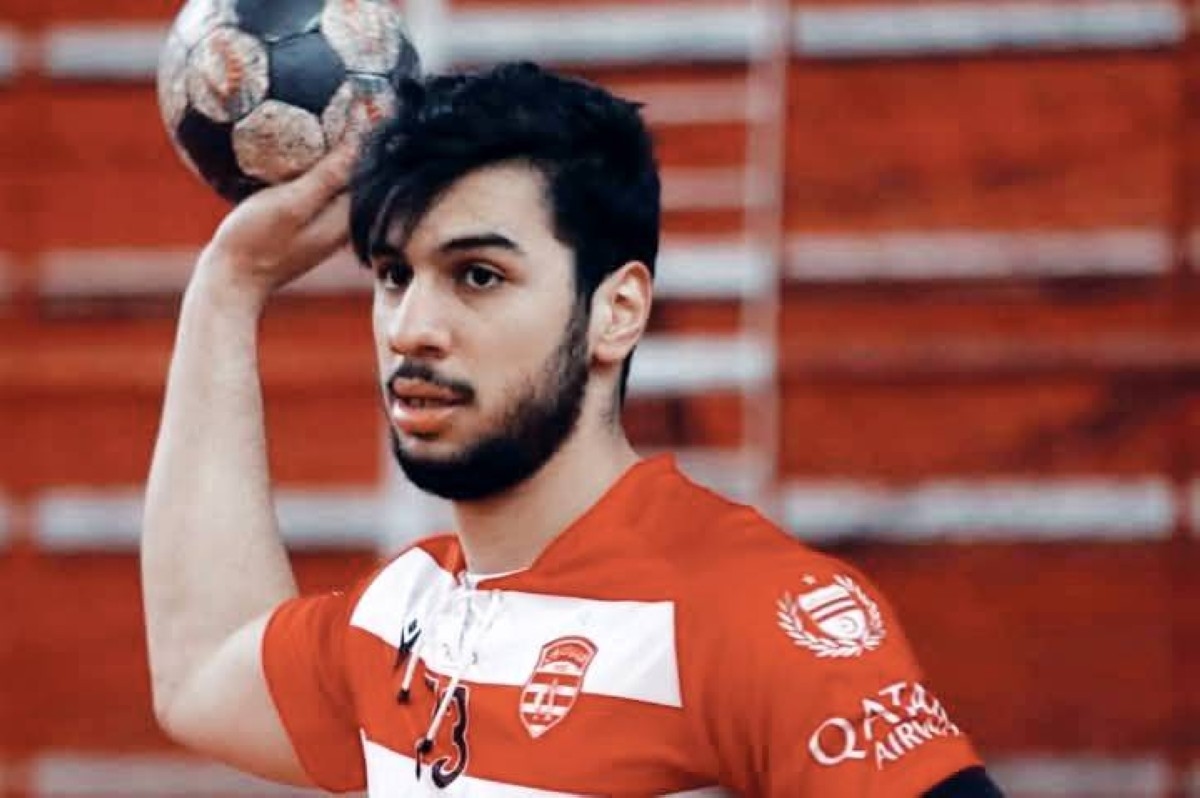 «يد الشارقة» يدعم صفوفه بالتونسي معاذ العياري