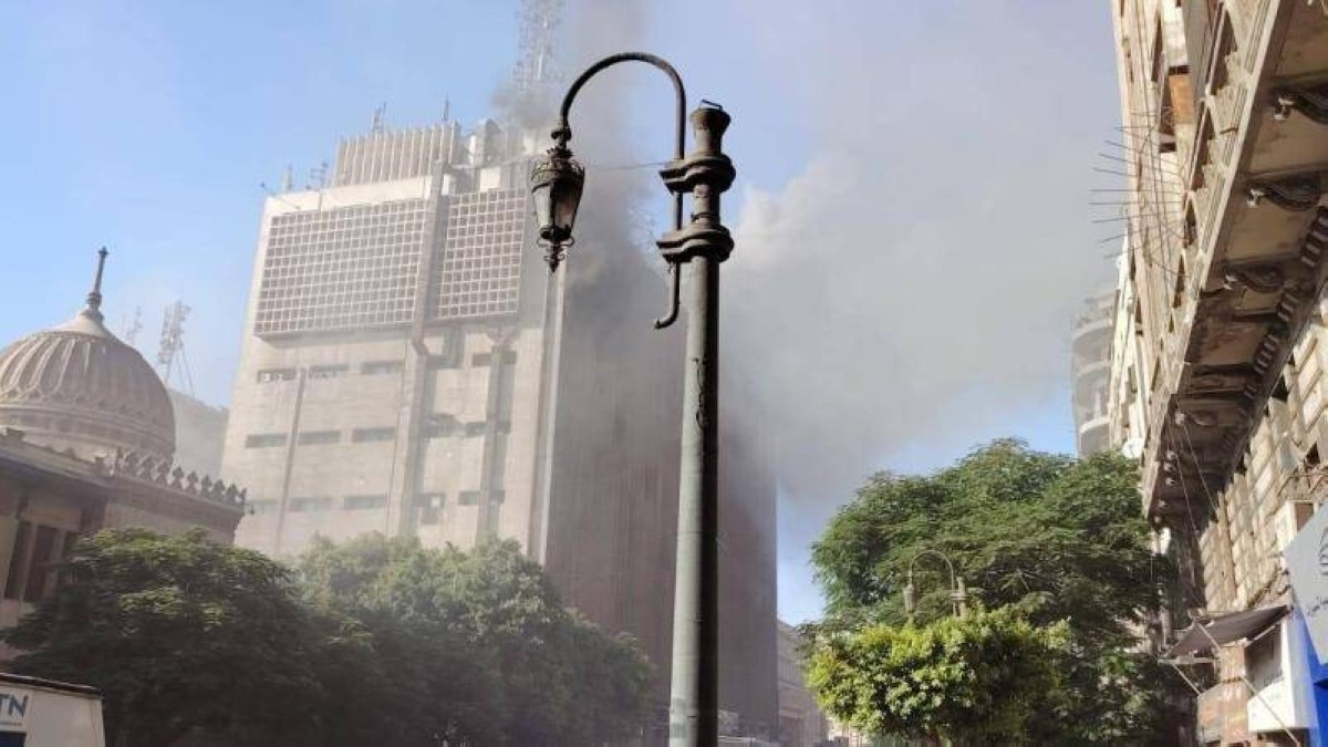 مصر.. حريق في "سنترال رمسيس" يُربك الاتصالات