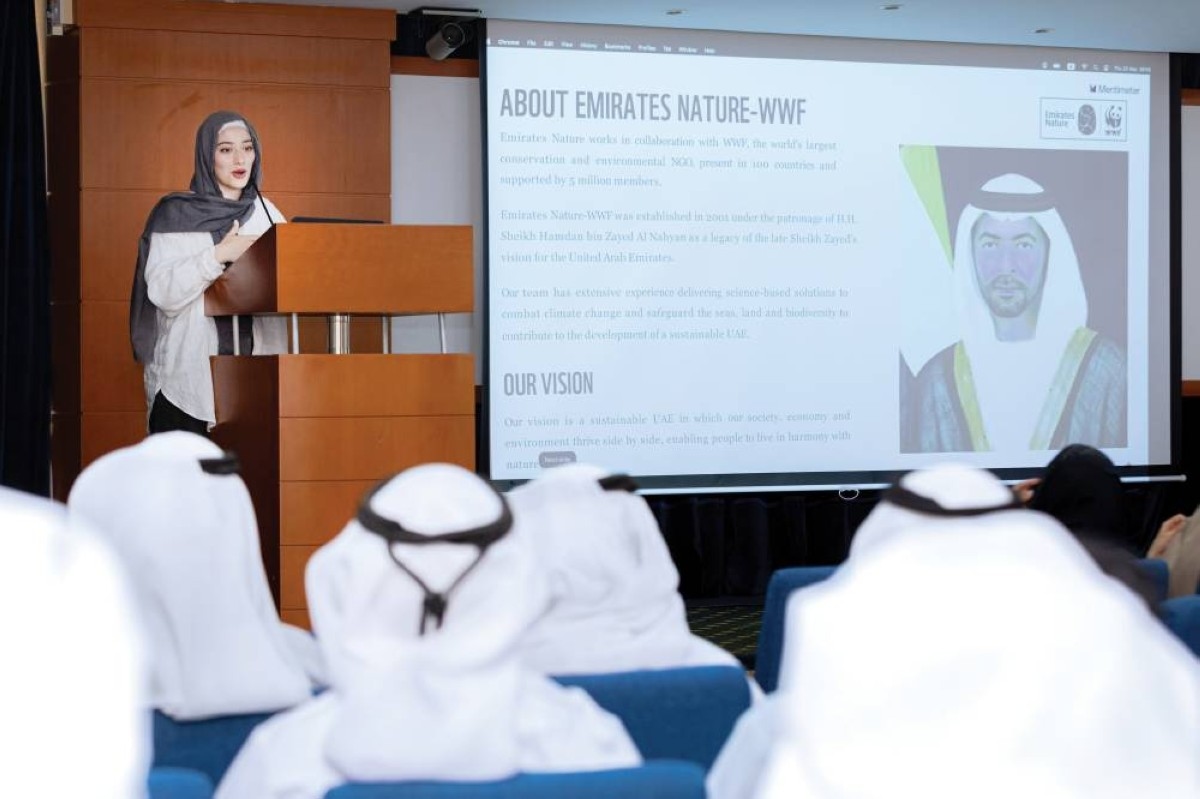 «كهرباء دبي» تعرّف بجهودها لدعم زراعة 100 مليون شجرة قرم