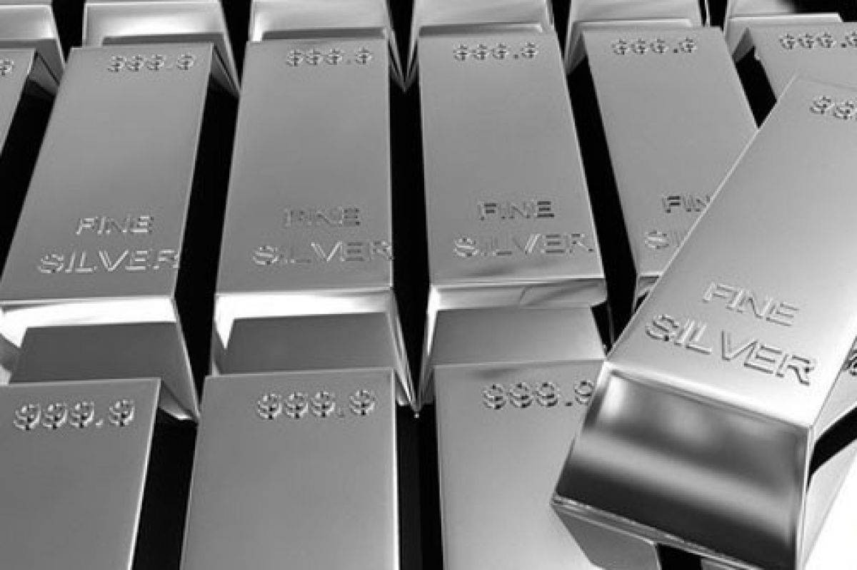 الفضة تلمع عند أعلى مستوى في 14 عاماً.. وتوقعات بوصولها إلى 50 دولاراً