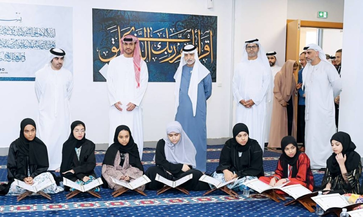 نهيان بن مبارك: البرامج الصيفية منصة للإبداع وتعزيز الهوية الوطنية
