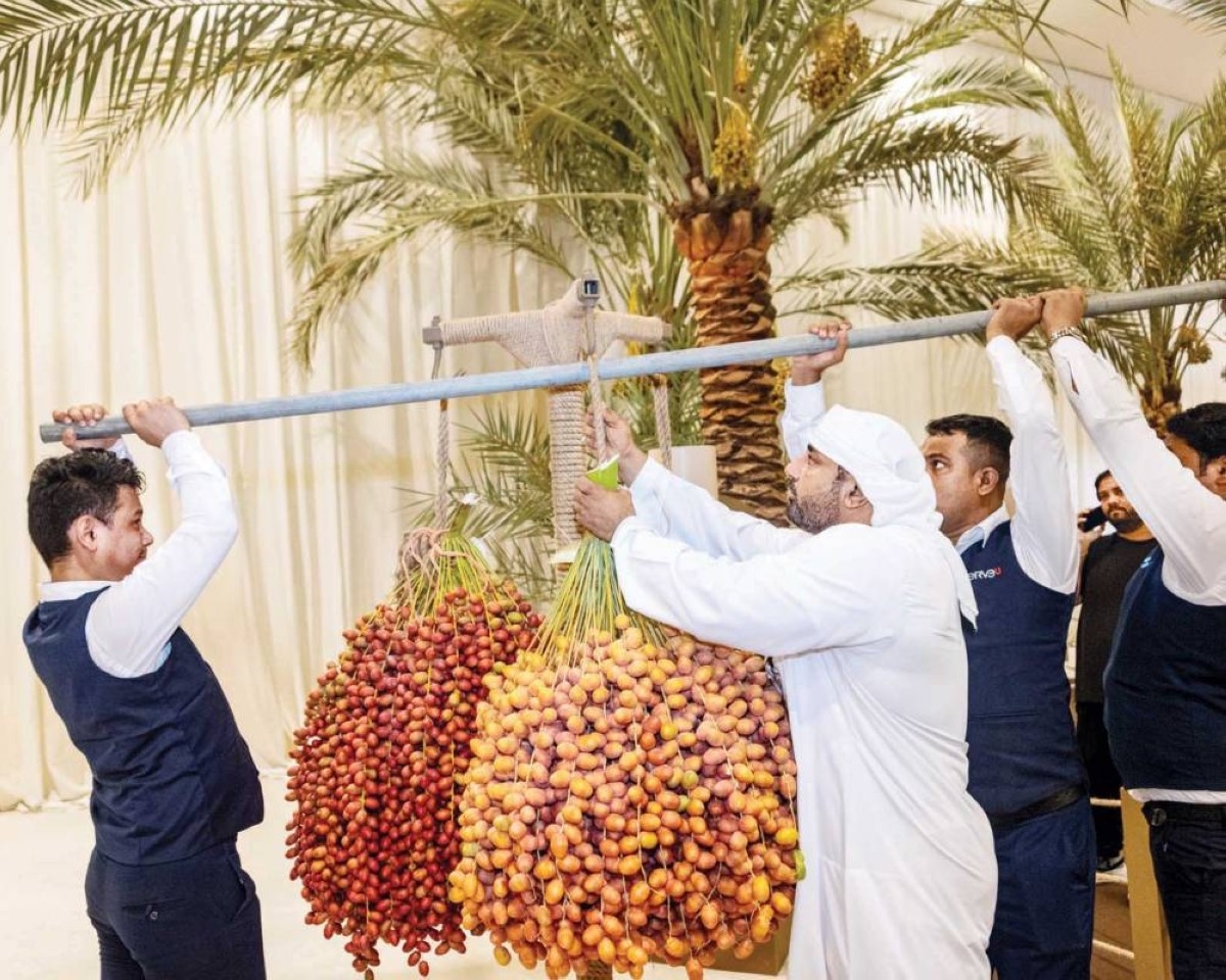 مشاركة واسعة في فعاليات مهرجان دبي للرطب