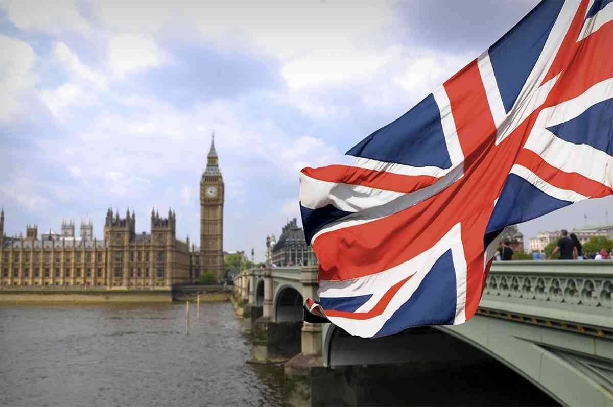 بريطانيا تؤيد إقامة دولة فلسطينية وأولويتها وقف إطلاق النار