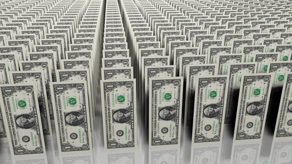 1300 صندوق استثمار أوروبي تغير أسماءها