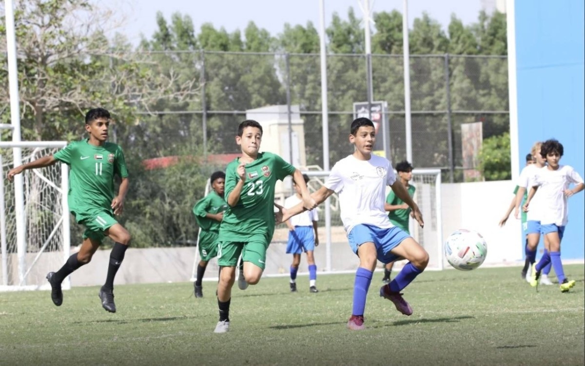 دورة «دبي الرياضي» الصيفية لأكاديميات الكرة تنطلق اليوم