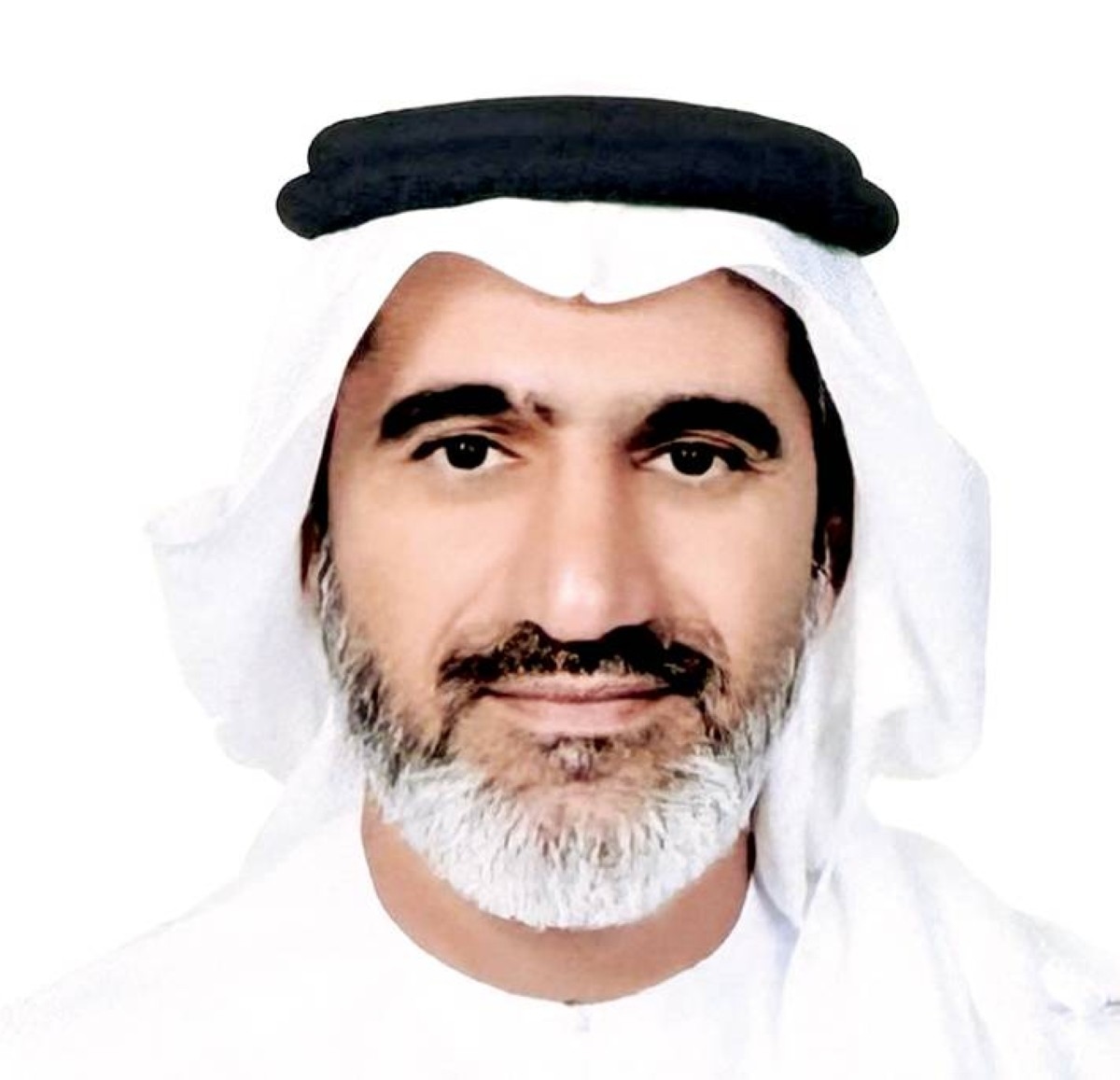تجفيف وتخزين التمور.. مهنة متوارثة من الأجداد تعزز الأمن الغذائي