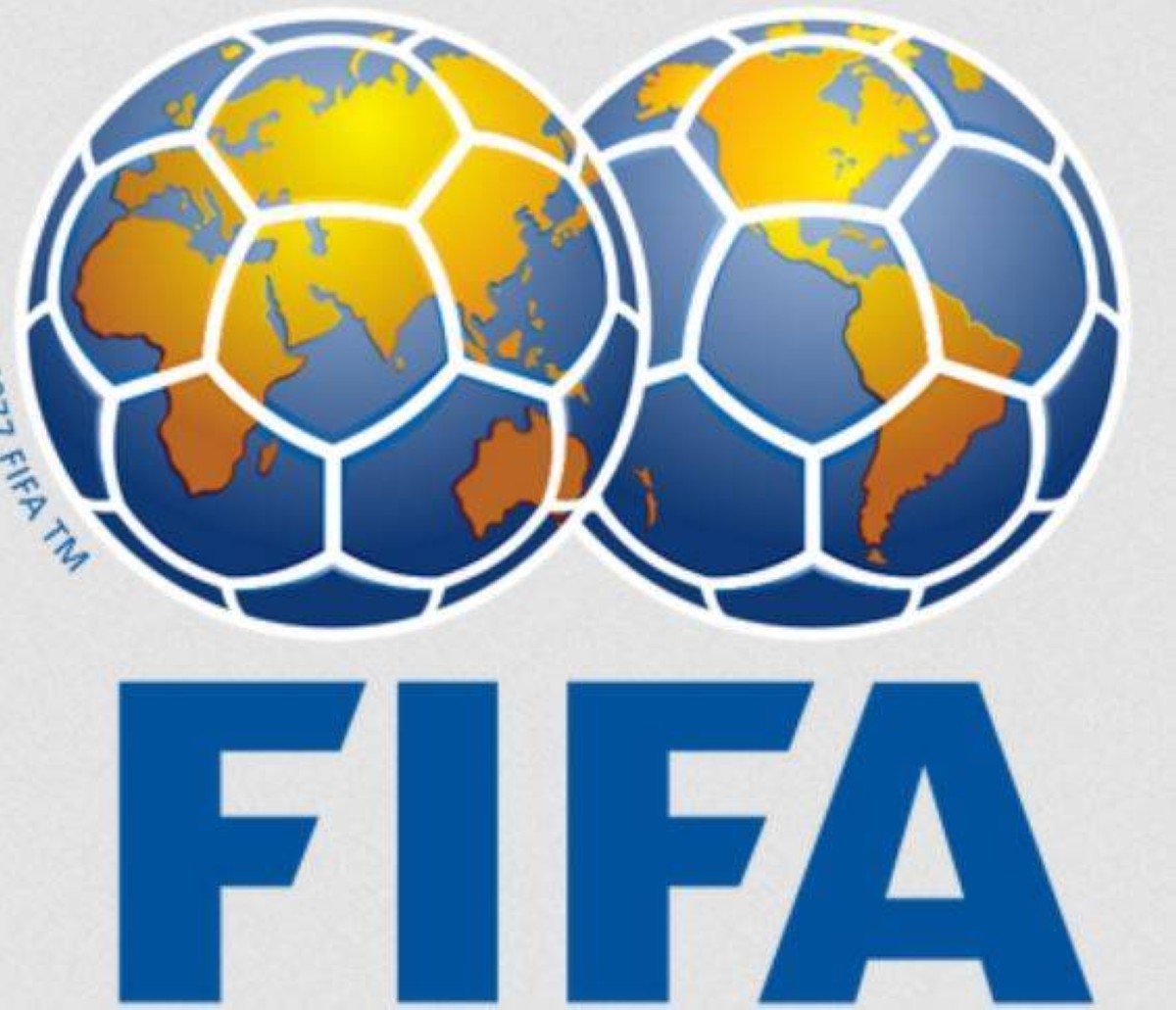 "فيفا" يواجه دعوى قضائية جماعية بشأن قواعد انتقال اللاعبين