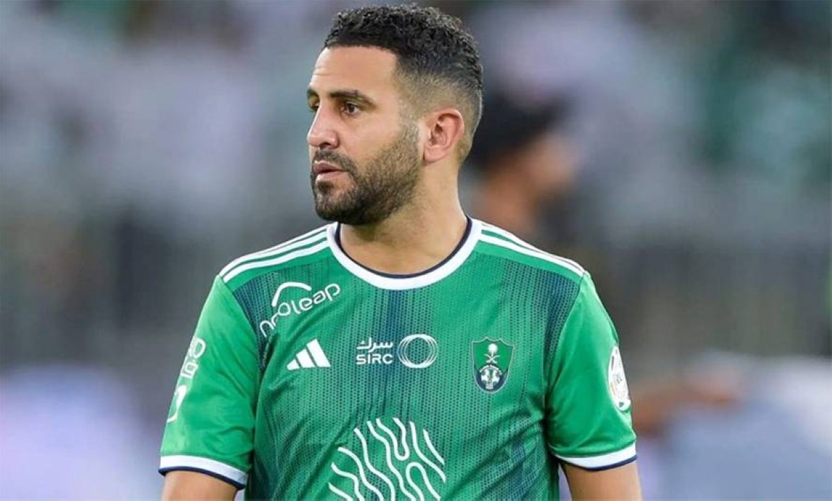 محرز ينقذ أهلي جدة من الخسارة أمام العين