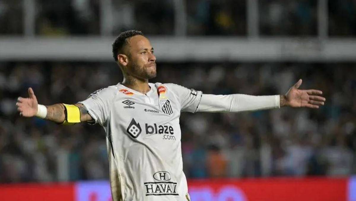 نيمار يقود سانتوس للفوز بثلاثية في الدوري البرازيلي