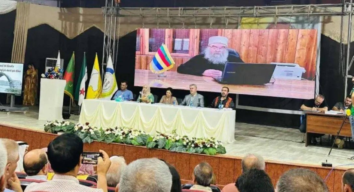 بعد مؤتمر "قسد".. دمشق ترفض الجلوس على طاولة باريس