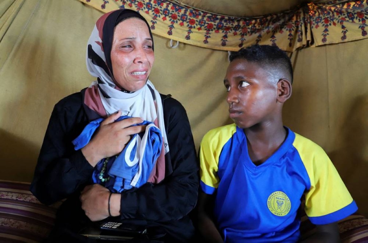قبل صفارة النهاية..  نهاية حلم "بيليه فلسطين" قذيفة دبابة في طابور الطعام