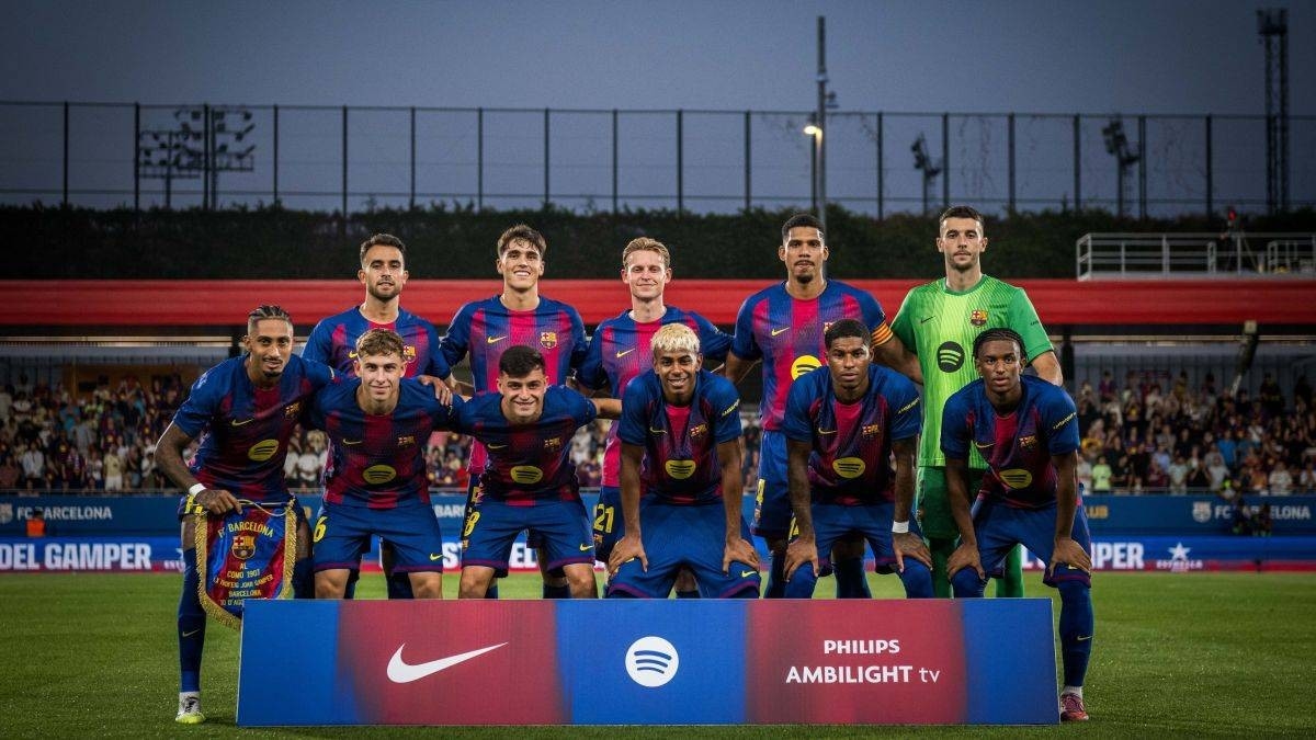 برشلونة يتصدر الترشيحات للقب الدوري الإسباني في الموسم الجديد