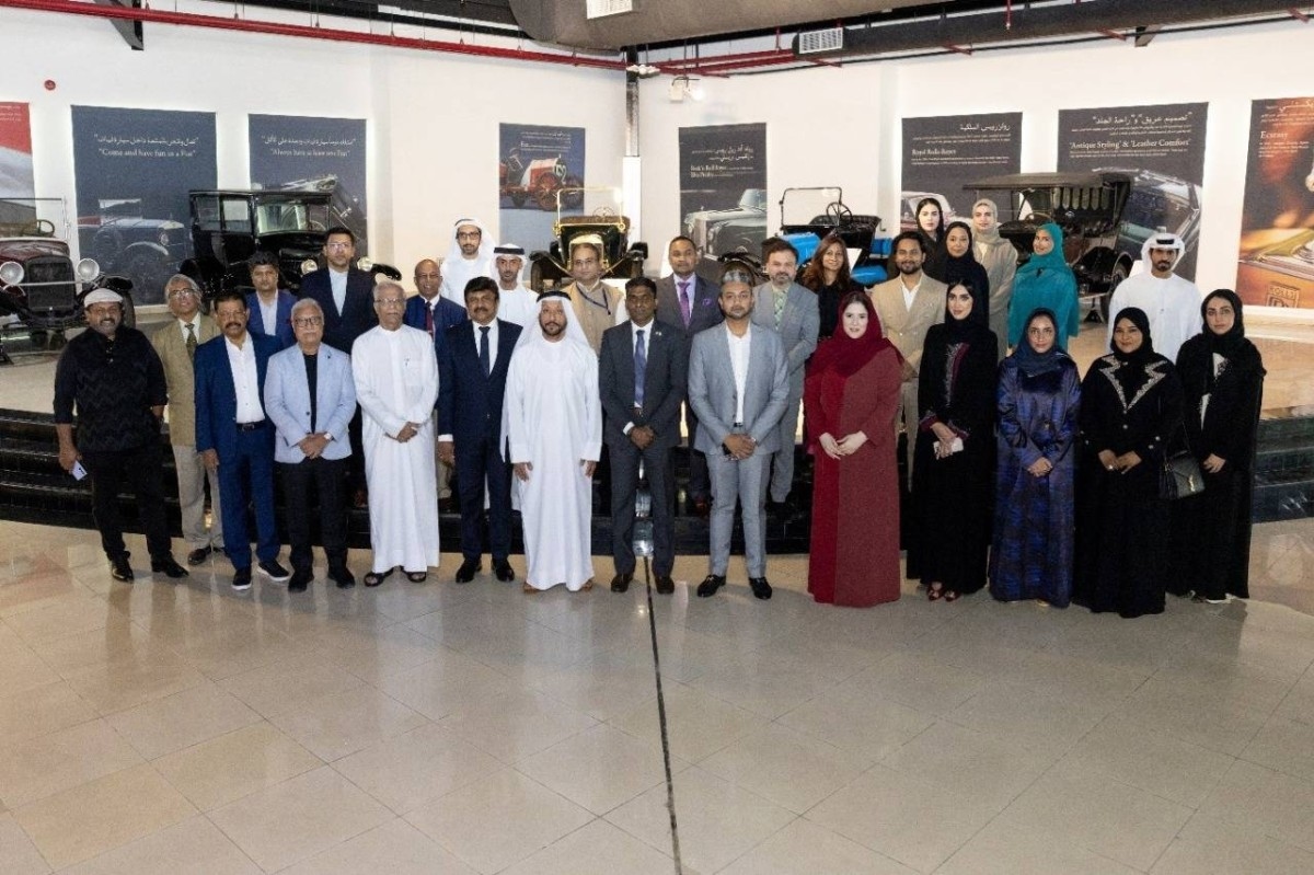غرفة الشارقة تبحث دعم العلاقات مع مجلس الأعمال والمهن الهندي