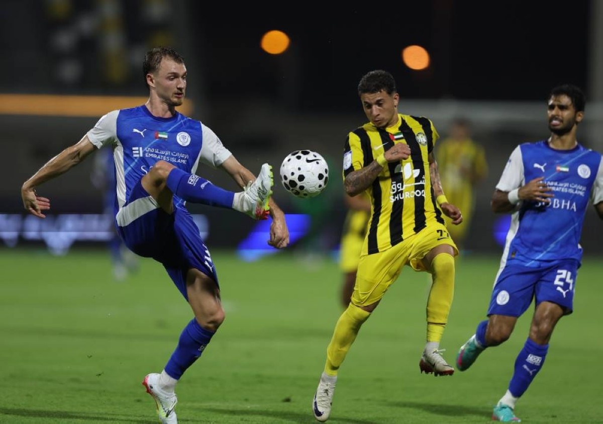 جوستافو يمنح النصر بداية مثالية أمام كلباء