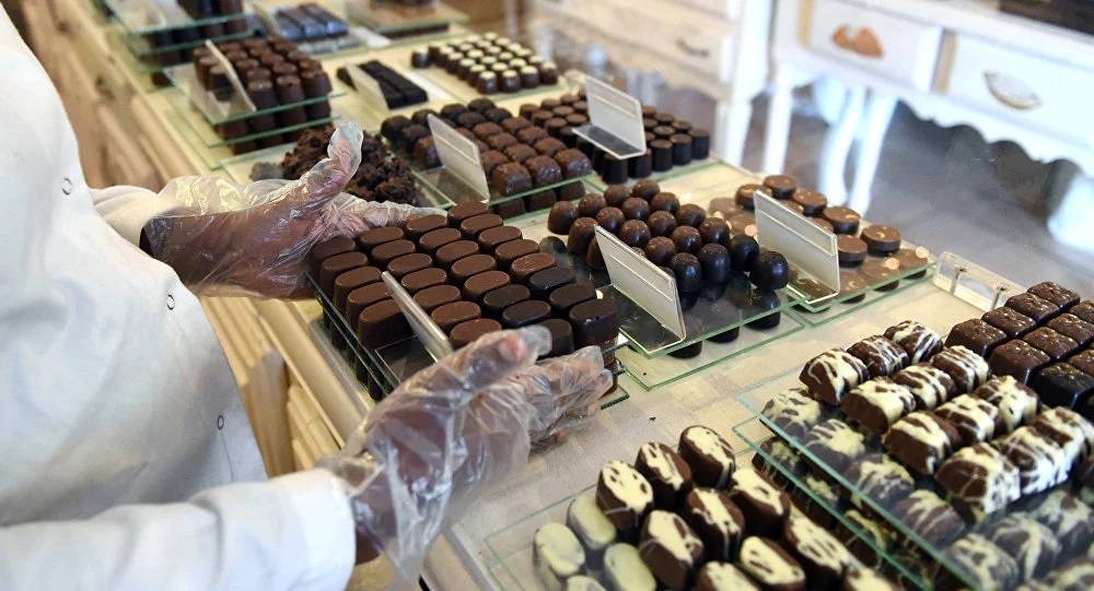 المنافسة تدفع مصانع الشوكولاتة في السعودية لتجنب رفع الأسعار .. الواردات تقفز 23%