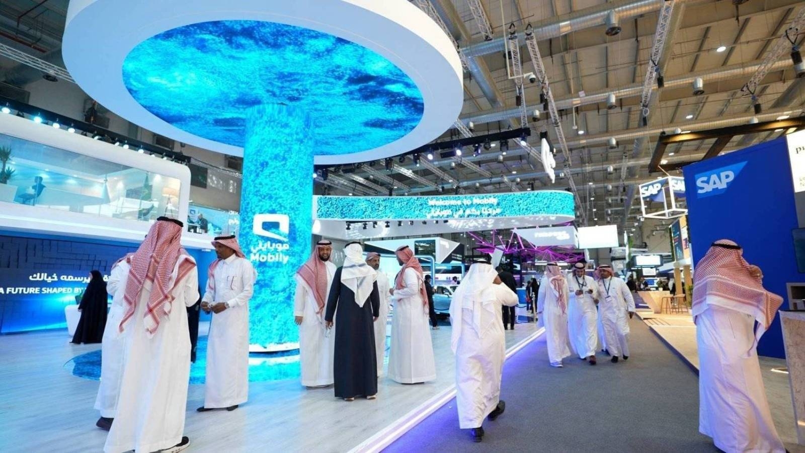 تراجع أسعار الفائدة يدعم أرباح "موبايلي" الربعية لتتجاوز التوقعات