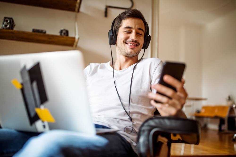 المستثمرون الشباب يعيدون التفكير في إستراتيجياتهم لمواكبة تذبذب السياسات التجارية