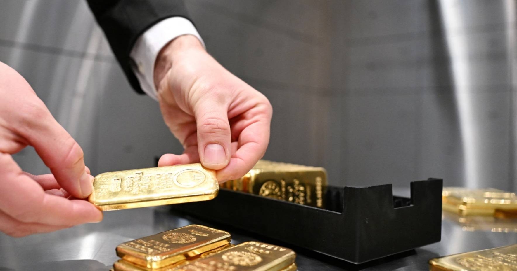 3 سيناروهات لأسعار الذهب في النصف الثاني والارتفاعات قد تصل إلى 15 %