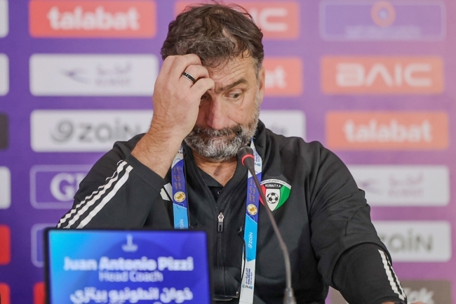 بيتزي يقدم تصوراً مبدئياً لانطلاق تدريبات «الأزرق»